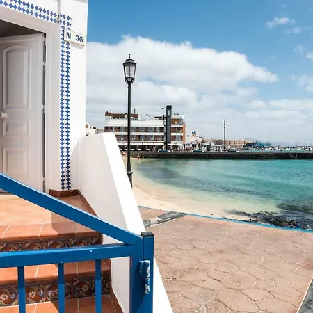 Casa Delfin On Center Beach: Wifi, Netflix, Aircon... 度假居
