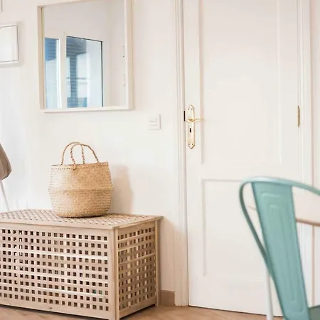 Casa Delfin On Center Beach: Wifi, Netflix, Aircon... Holiday home